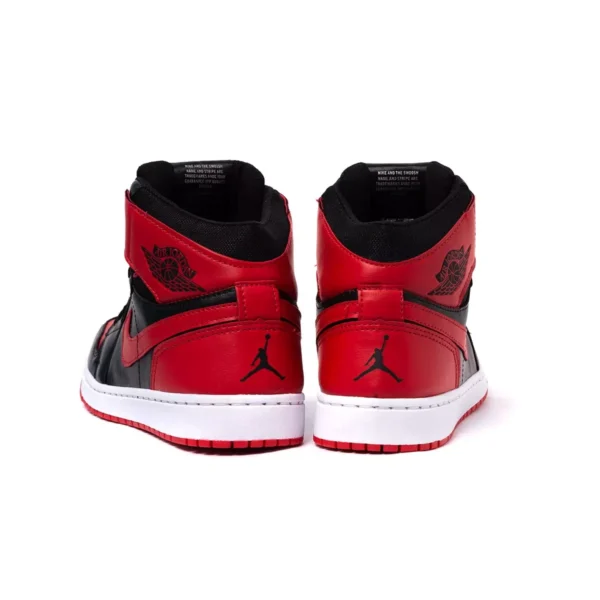 Tênis Nike Air Jordan 1 MID - Imagem 17